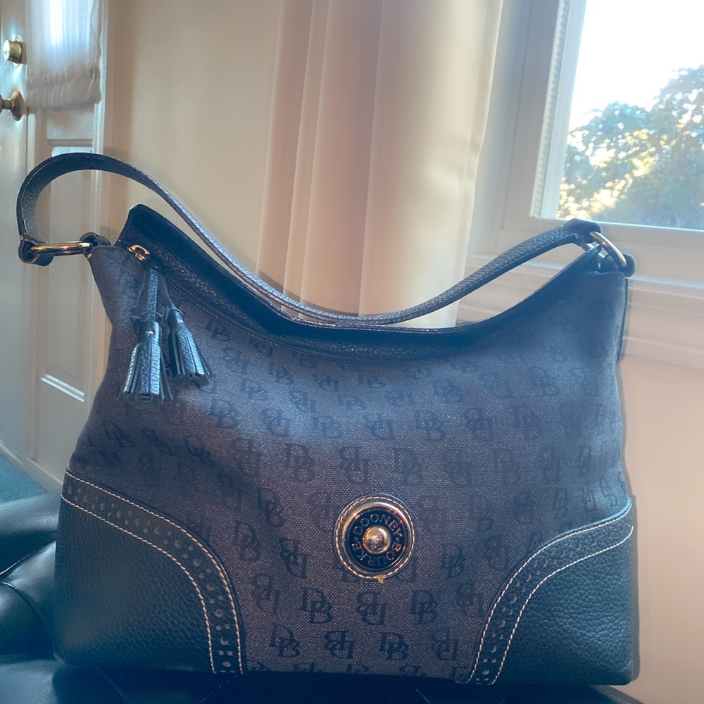 Dooney & Bourke Grey & Black shoulder bag